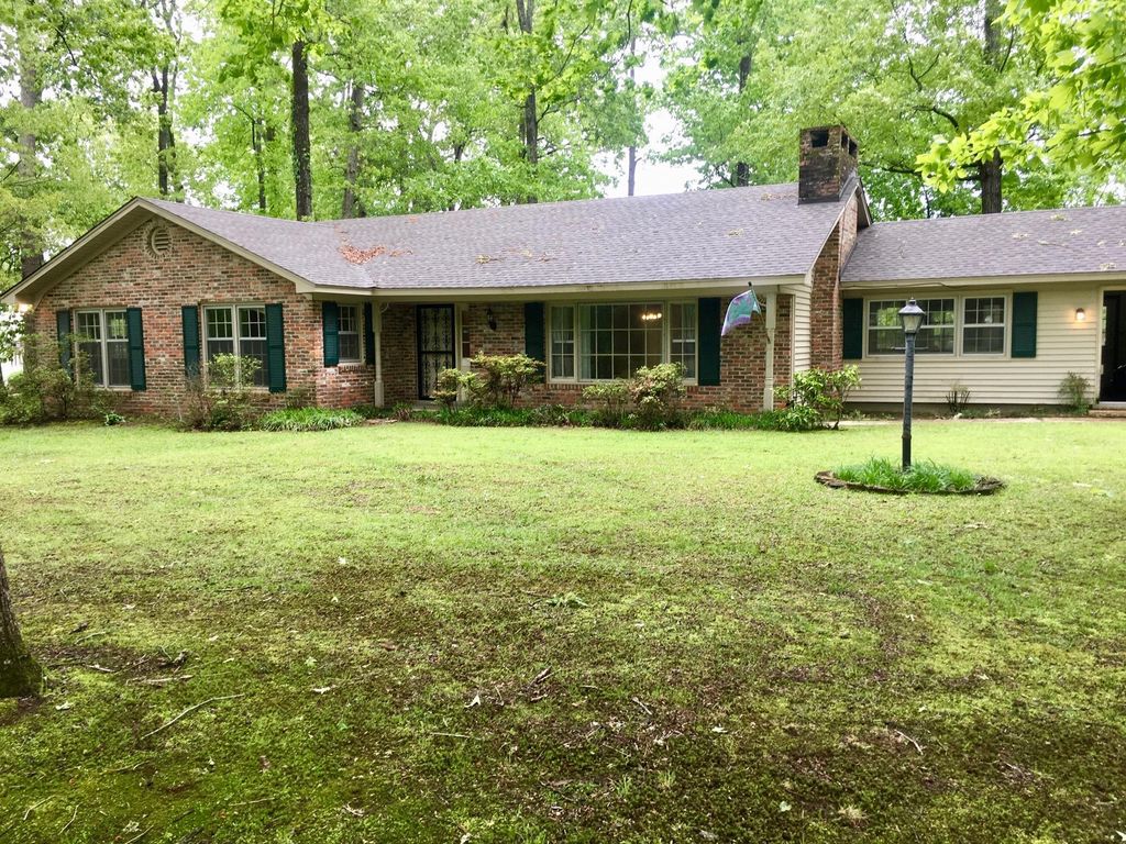 1203 Barksdale Dr, Aberdeen, MS 39730 Trulia