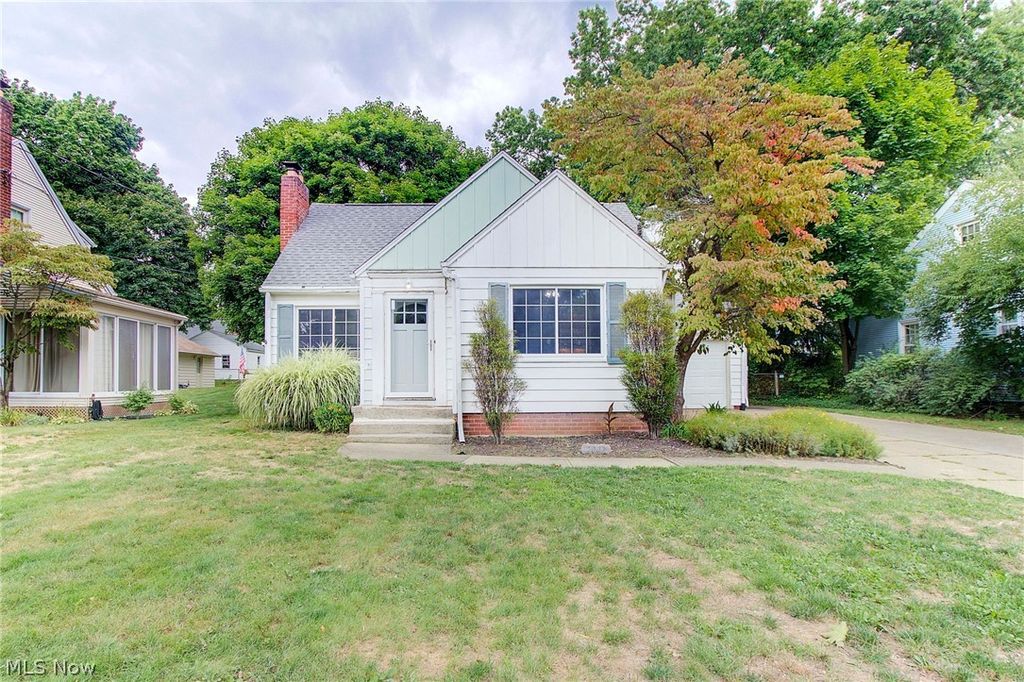 2007 32nd St NW, Canton, OH 44709 Trulia