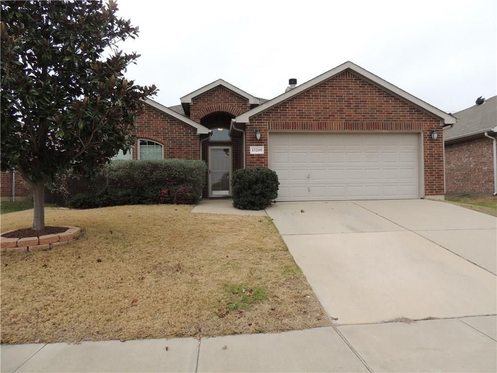 13209 Evergreen Dr, Fort Worth, TX 76244