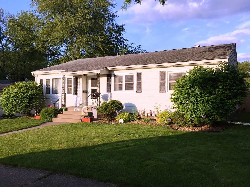 2623 Cedar St, Davenport, IA 52804 Trulia