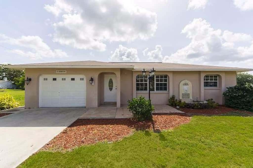 1018 SW 10th Pl, Cape Coral, FL 33991