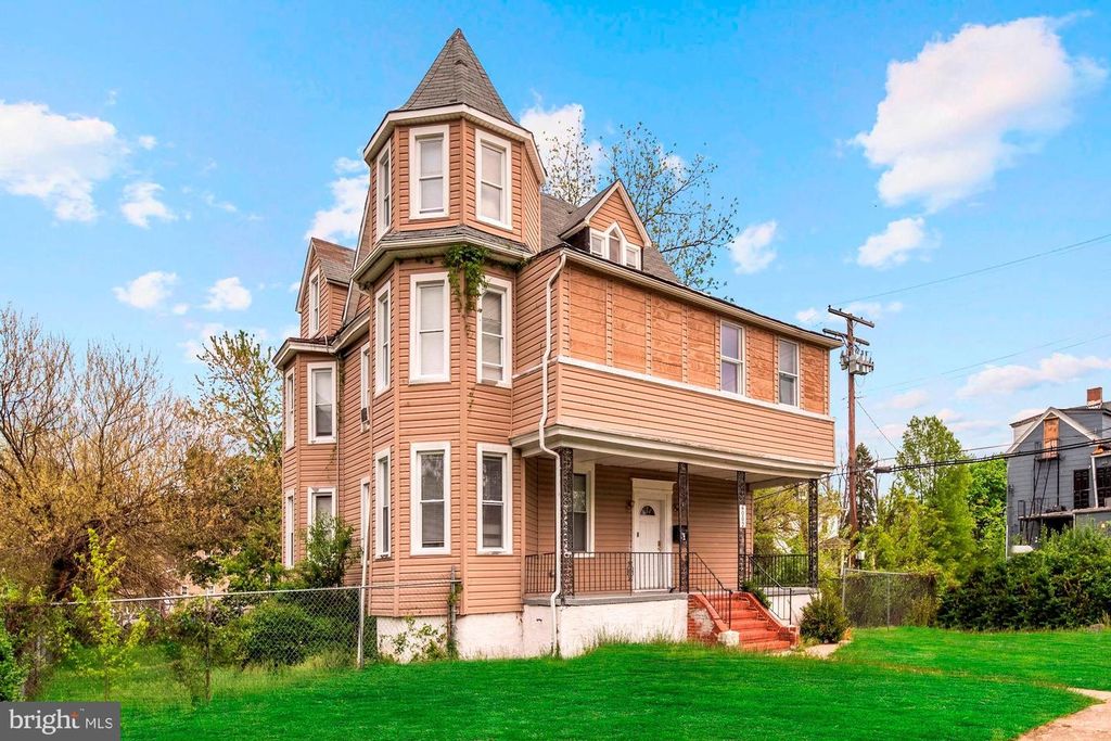 4002 Fernhill Ave, Baltimore, MD 21215