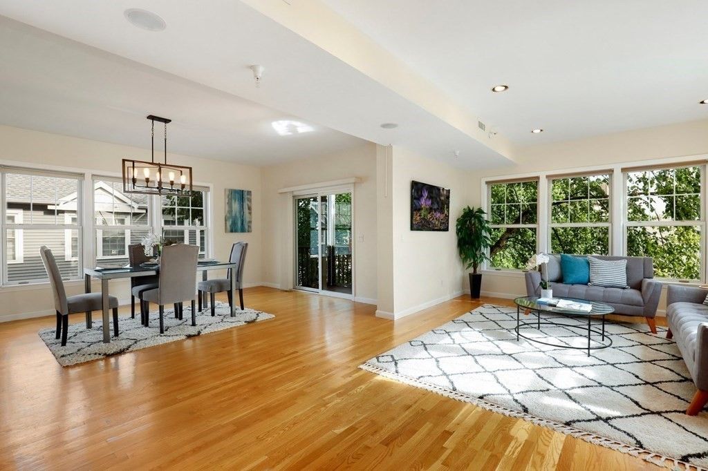 20 Clyde St #2, Somerville, MA 02145