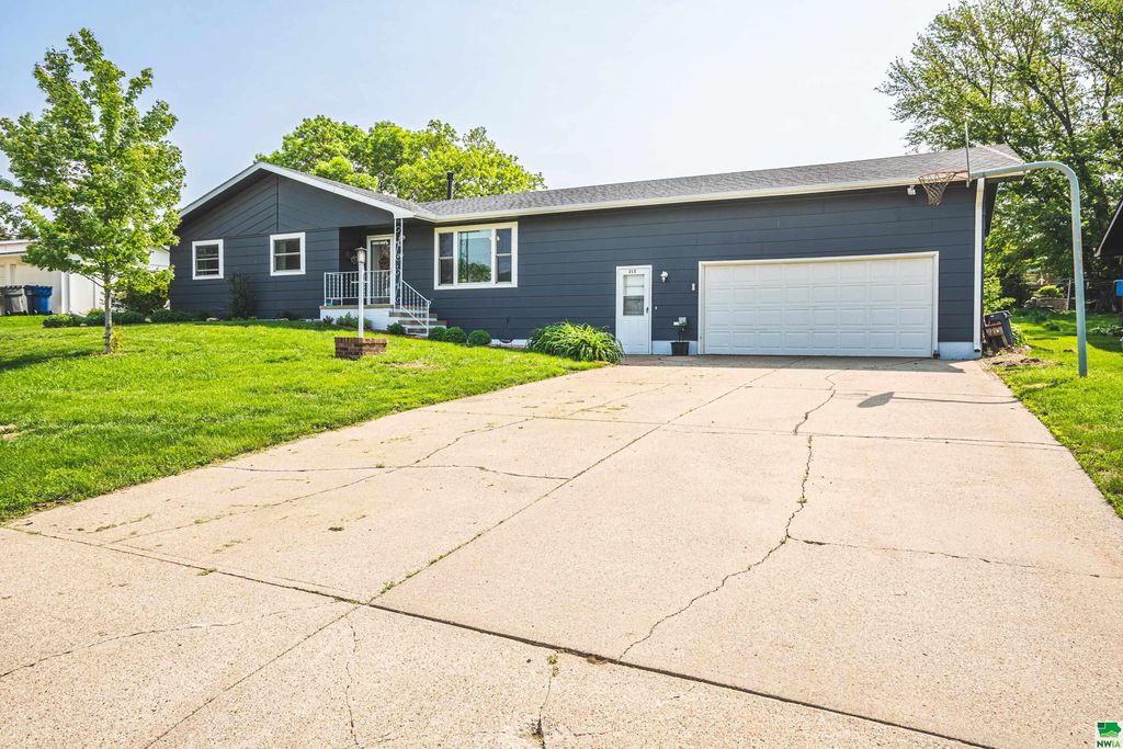 215 Jefferson St, Remsen, IA 51050 Trulia