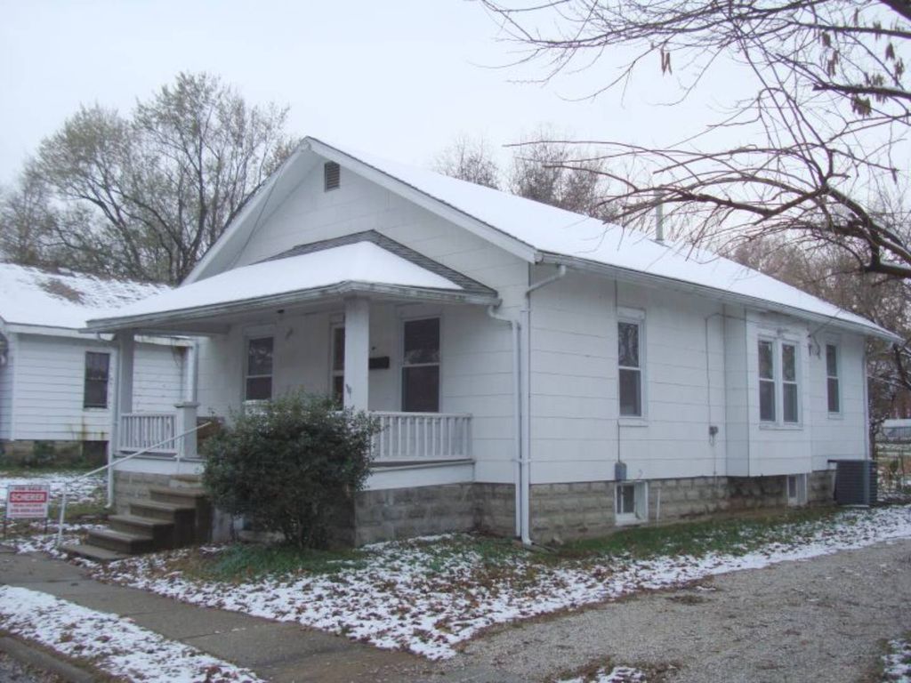 215 S Mill St, Olney, IL 62450 Trulia