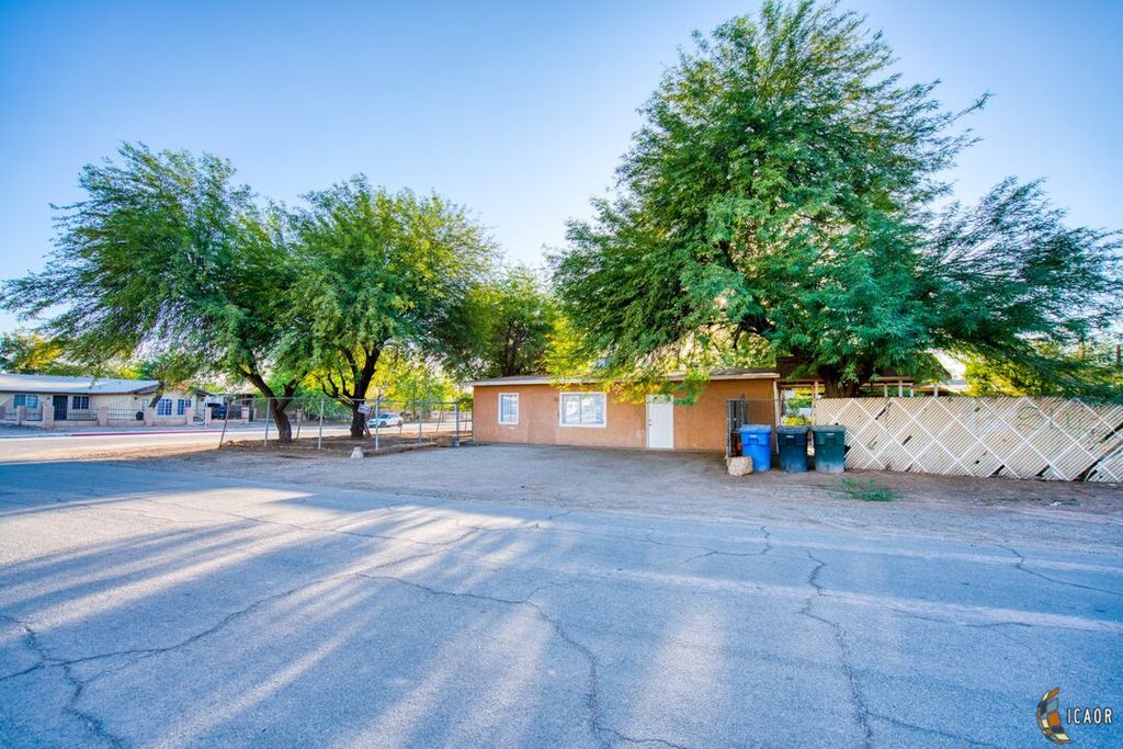 1961-1965 Imperial Ave, Seeley, CA 92273