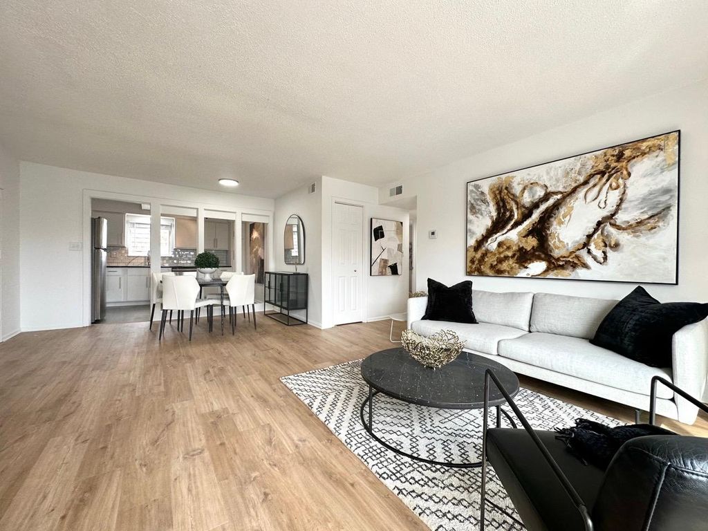 Fox Run Apartments & Townhomes Shawnee, KS Trulia