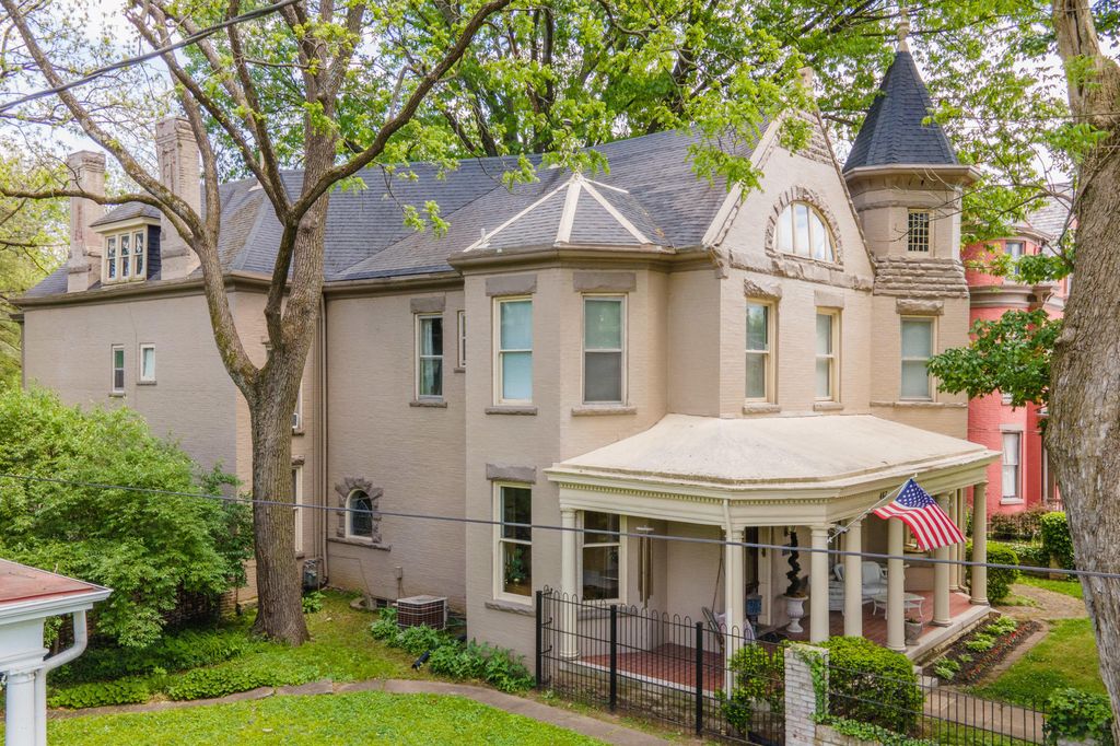 467 W 2nd St, Lexington, KY 40507