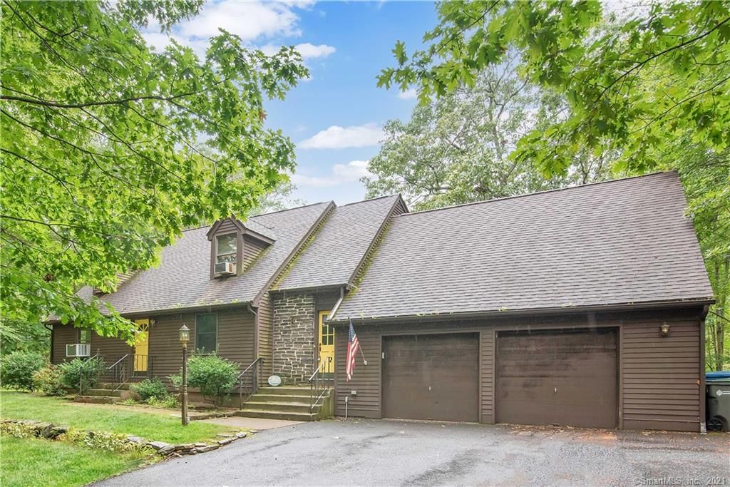 470 Birch Mountain Rd, Manchester, CT 06040