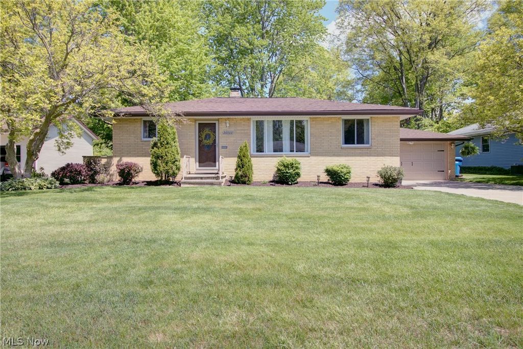 26922 Eastwood Ln, Olmsted Township, OH 44138 Trulia