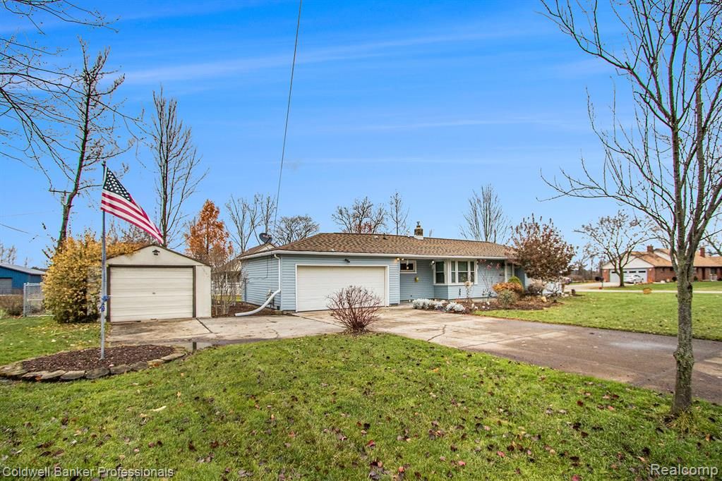 4154 4th St, Brown City, MI 48416 Trulia