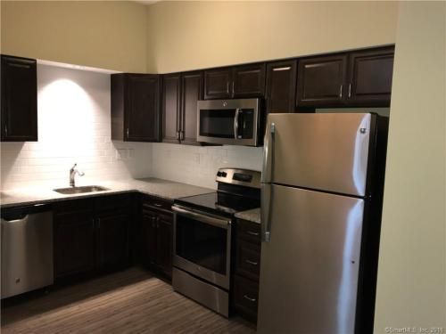 201 Ann Uccello St #403, Hartford, CT 06103