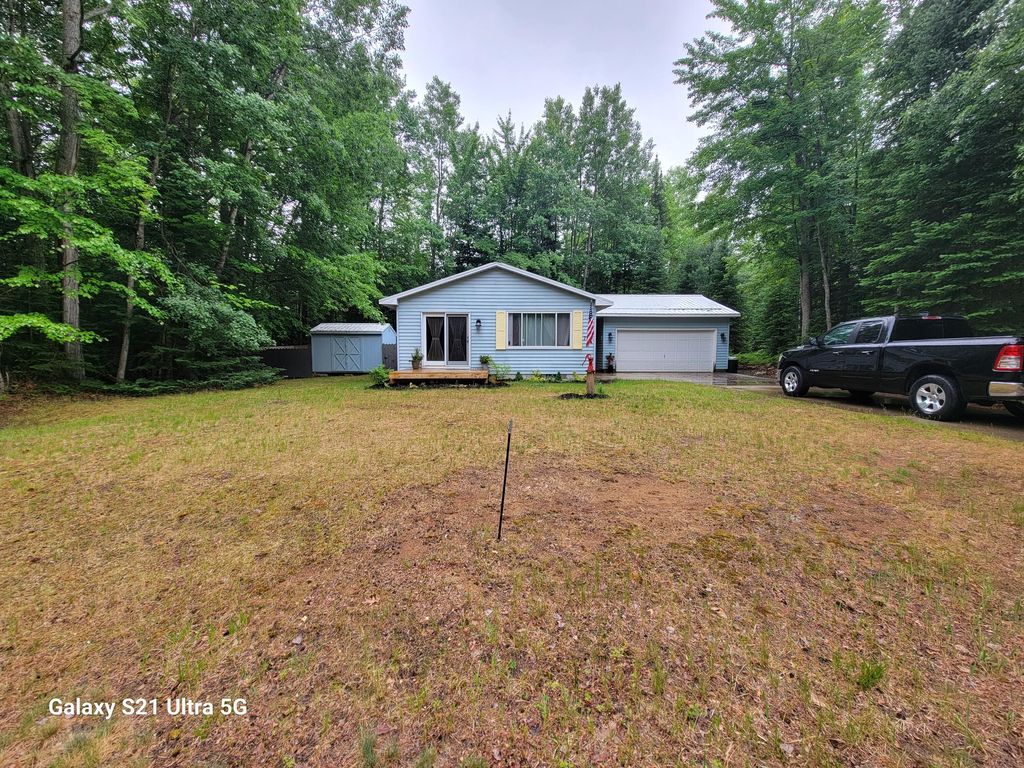 700 Deer Run Blvd, Prudenville, MI 48651 SingleFamily Home for Sale