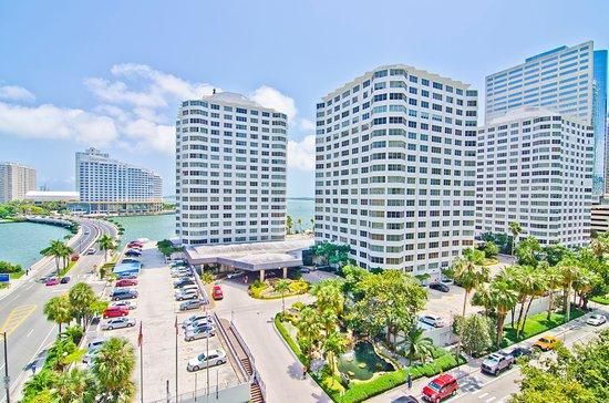 905 Brickell Bay Dr #14A, Miami, FL 33131