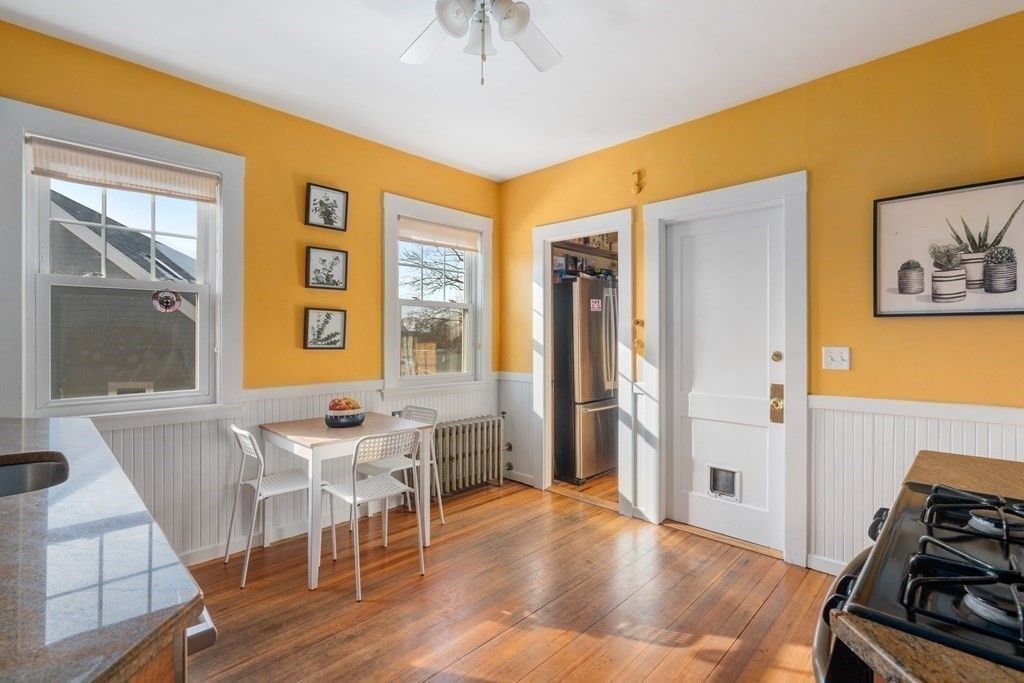 102 Cass St #2, West Roxbury, MA 02132