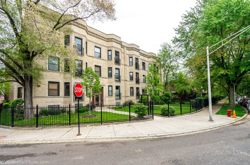 4751 N Magnolia Ave #3, Chicago, IL 60640