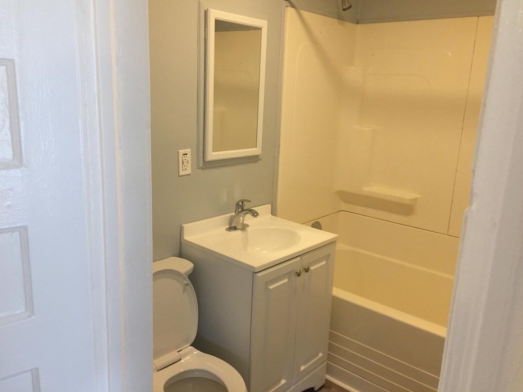 203 Spring St 8, Newton, NJ Studio, 1 Bath Apartment 5 Photos Trulia