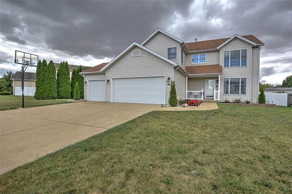 361 Phillip Cir, Forsyth, IL 4 Bed, 3 Bath SingleFamily Home 74