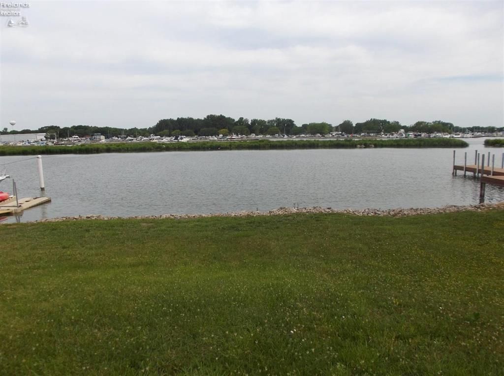 5595 E Mistic Bay Blvd, Lakeside Marblehead, OH 43440 Trulia