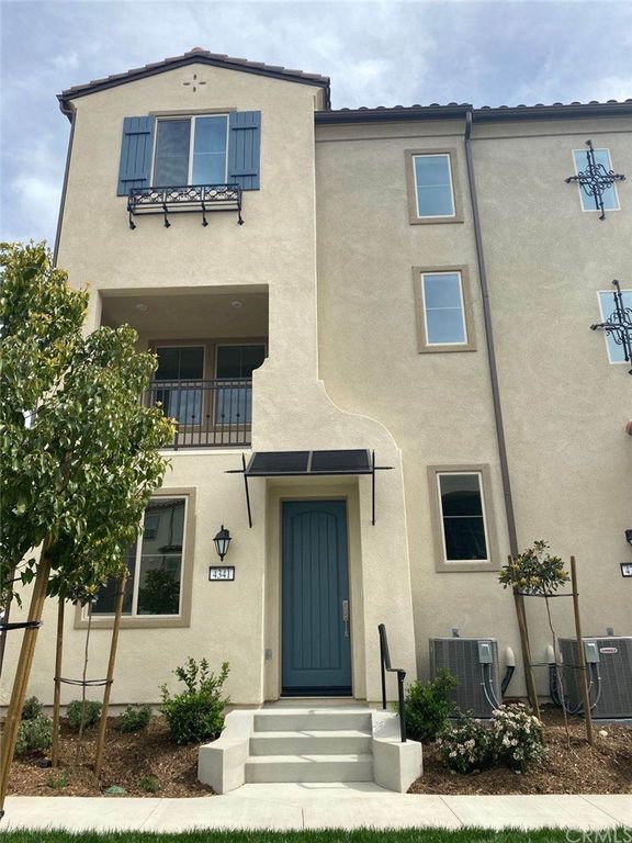 4341 Blazing Star Way, Yorba Linda, CA 92886