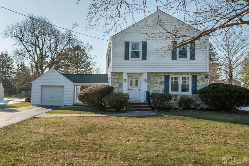346 Applegarth Rd, Monroe Township, NJ 08831 3 Bed, 1 Bath SingleFamily Home MLS 2113006R