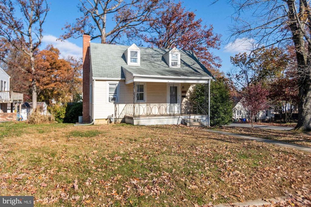 4806 Hollywood Rd, College Park, MD 20740