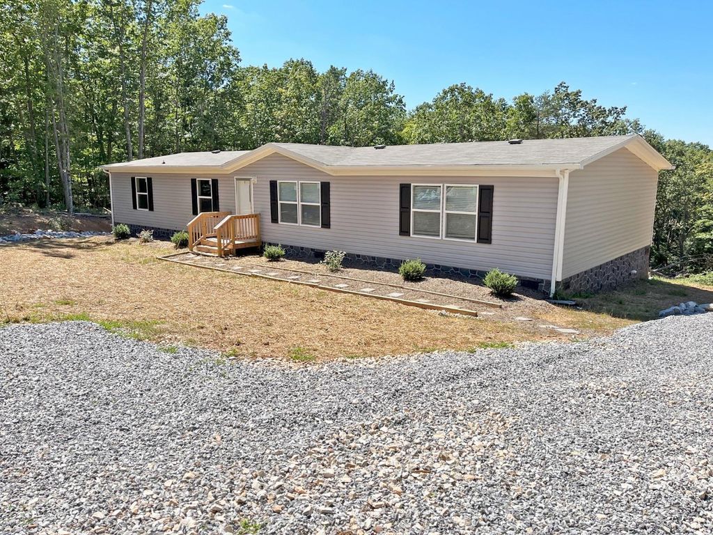 621 Redbird Dr, Gladstone, VA 24553 Trulia