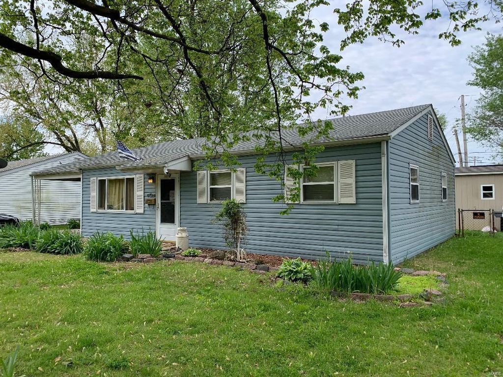 1318 Richard Dr, Cahokia, IL 3 Bed, 1 Bath SingleFamily Home 12