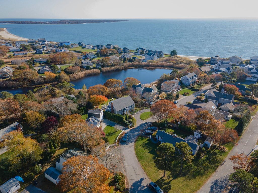 189 Breakwater Shores Drive, Hyannis, MA 02601 Trulia