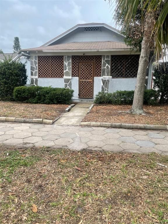 4526 Burlington Ave N, Saint Petersburg, FL 33713