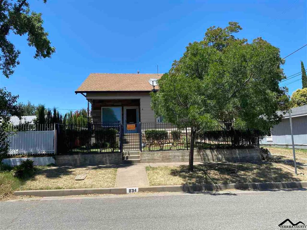 834 Chipman St, Red Bluff, CA 96080