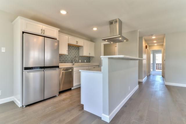 1 Fields E, Champaign, IL 61822