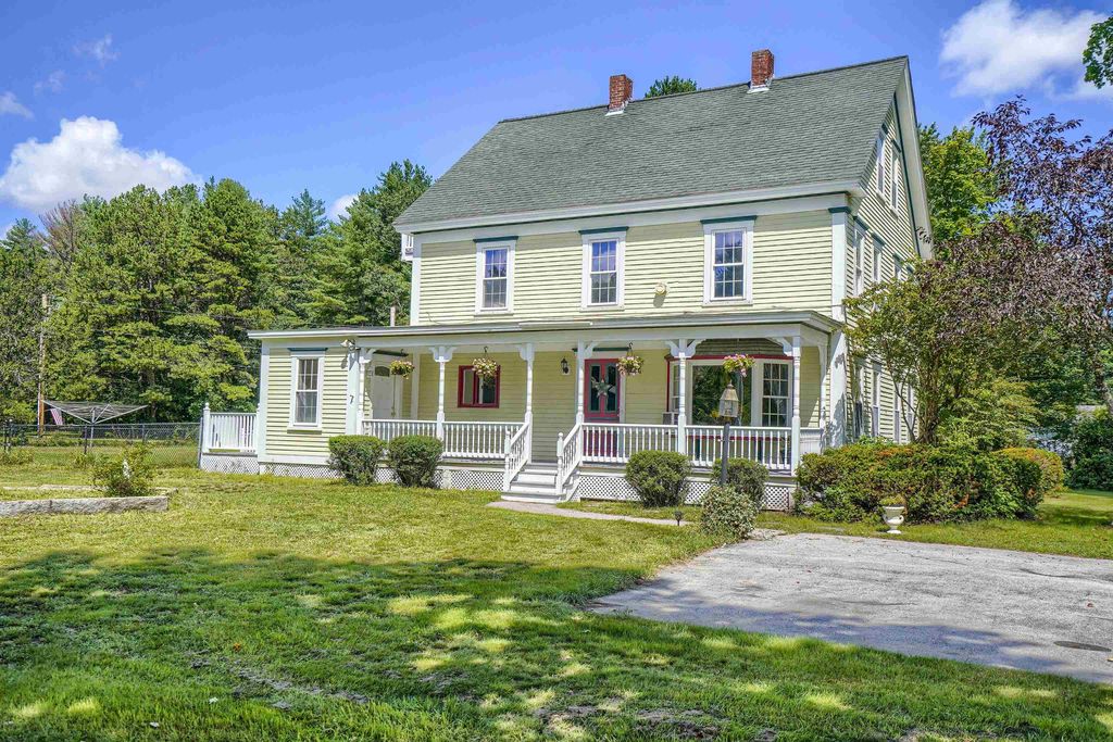 49 Hansonville Rd, Rochester, NH 03839
