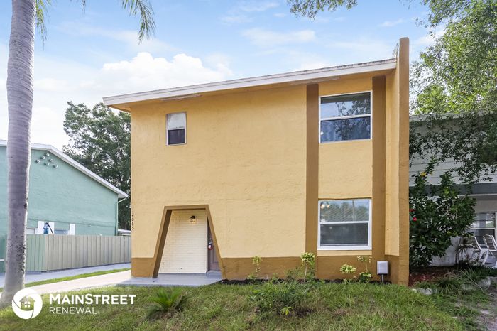 2065 Loma Linda Way N, Clearwater, FL 33763