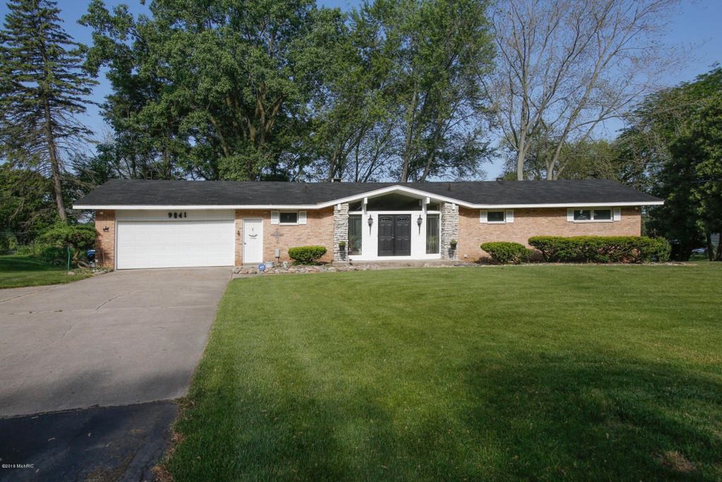 9841 W Gull Lake Dr, Richland, MI 49083 Trulia