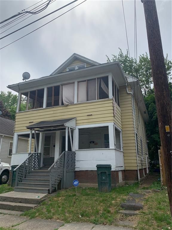 73 Karnes St, Rochester, NY 14606