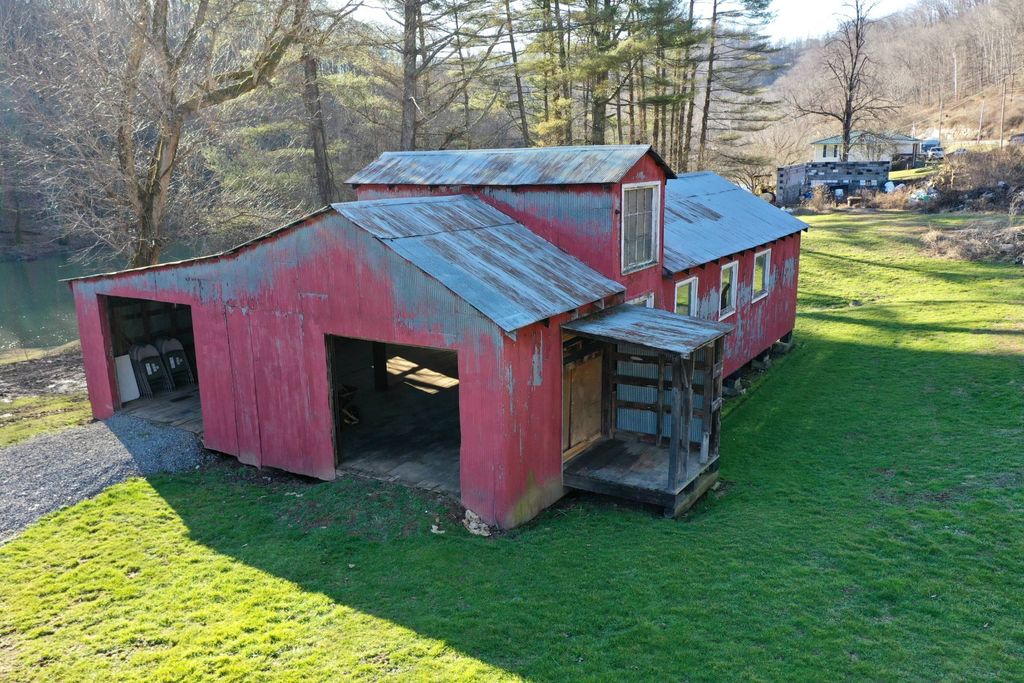 2667 Elk River Rd, Gassaway, WV 26624 Trulia