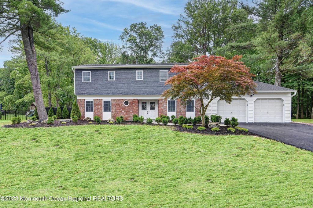 17 W Canadian Woods Road, Marlboro, NJ 07746 See Est. Value, Schools