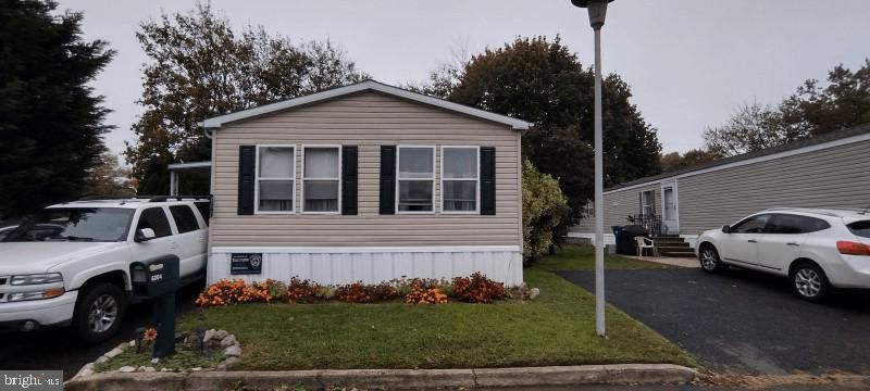 6204 Foster Dr, Morrisville, PA 19067