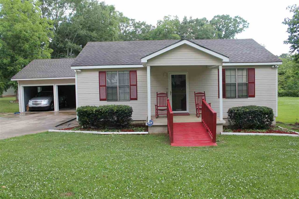 218 Saint Charles St, Hazlehurst, MS 39083 Trulia