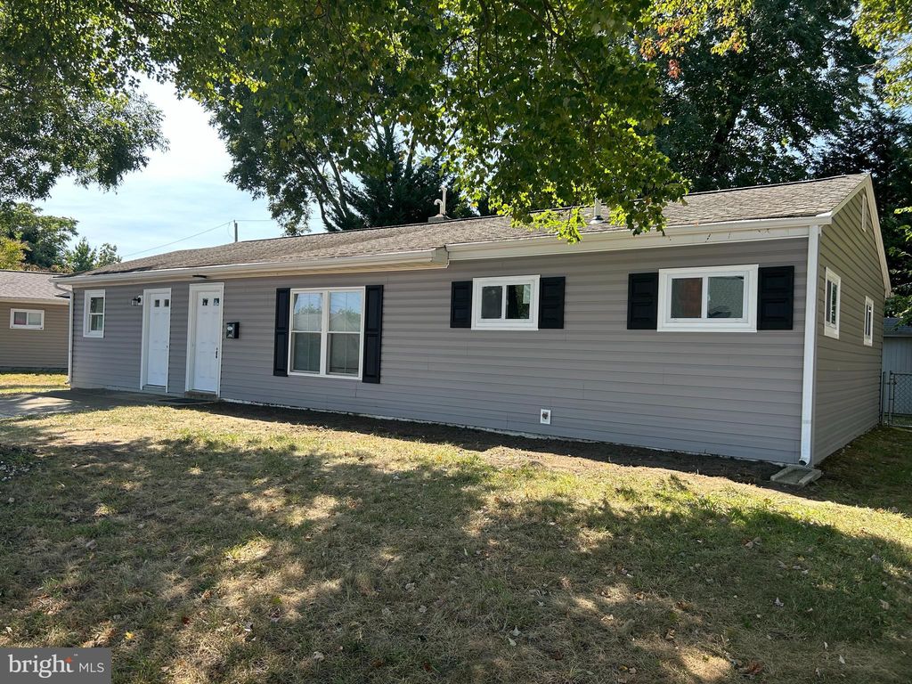 1474 S  Governors Ave, Dover, DE 19904