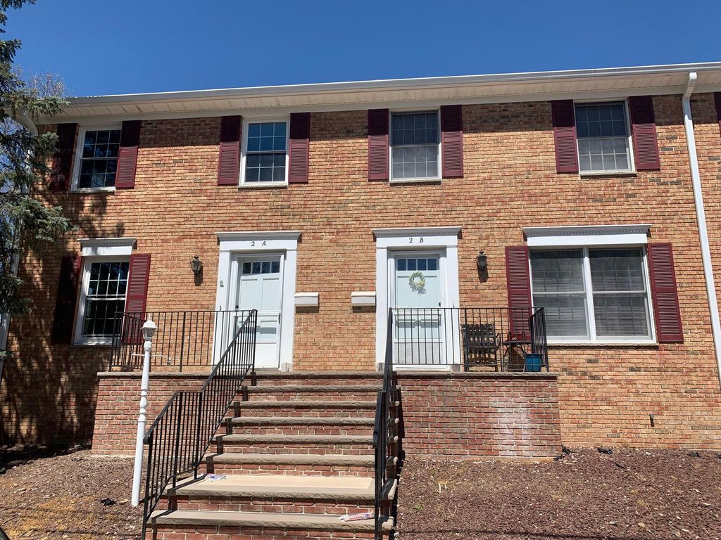 2 Cottage Pl #A, Madison, NJ 07940