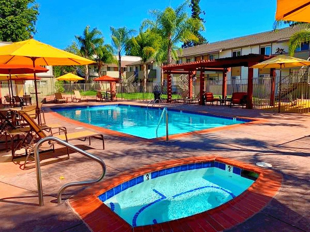 Sunnyvale Town Center Sunnyvale, CA Trulia