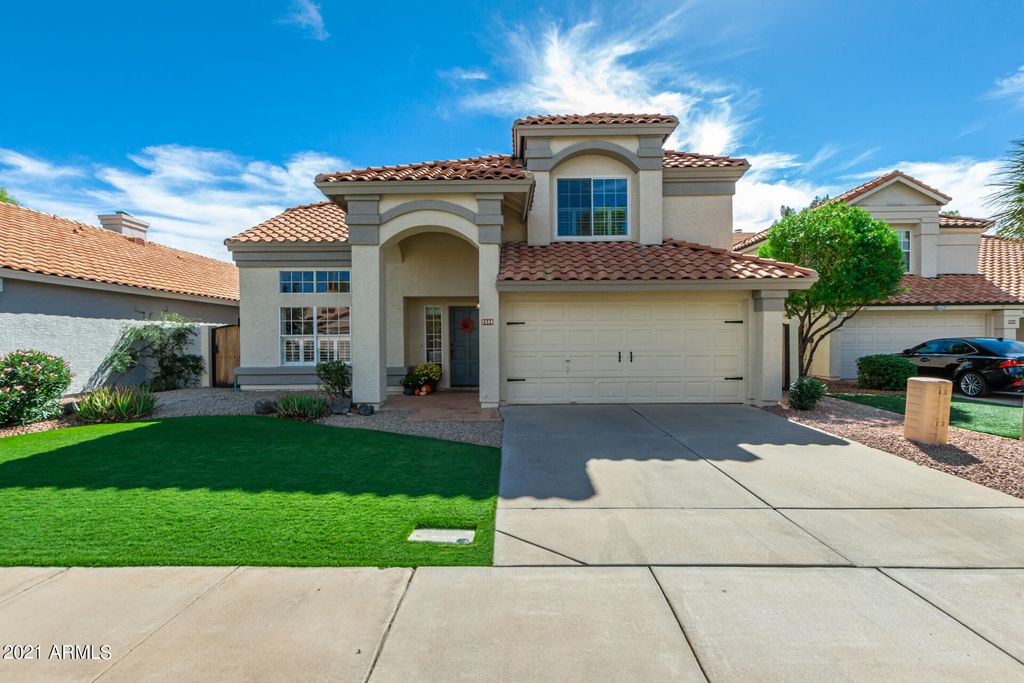 2305 E Millbrae Ct, Gilbert, AZ 85234