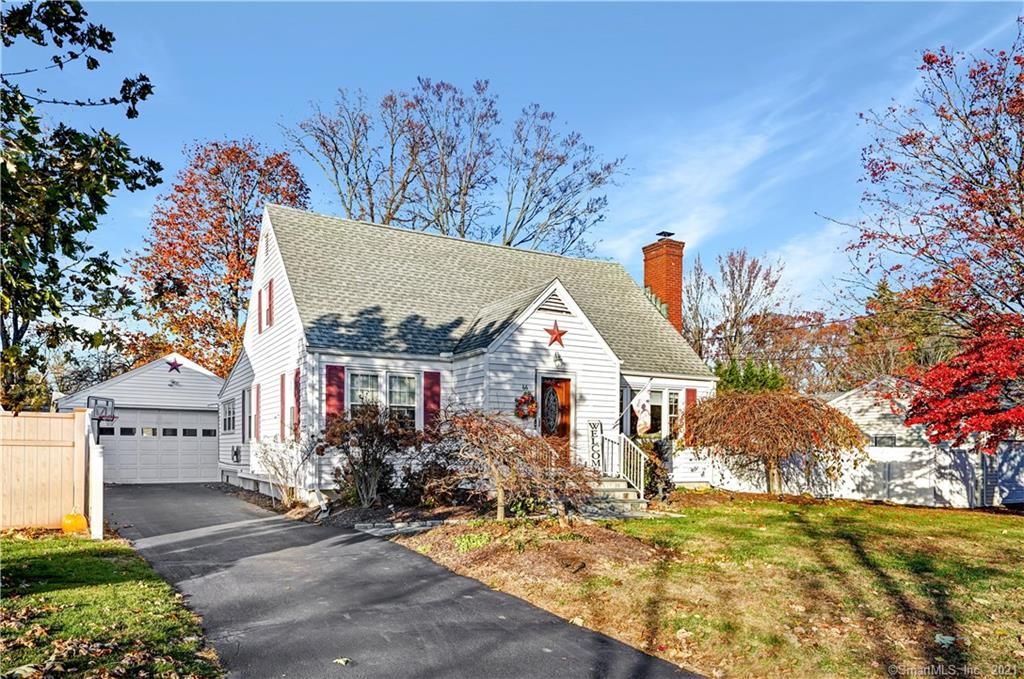 66 Alvord St, Stratford, CT 06614
