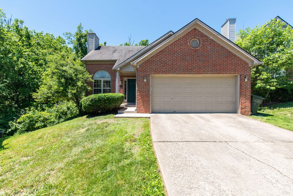 608 Rhodora Rdg, Lexington, KY 40517