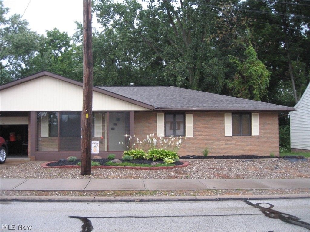 984 E Schaaf Rd, Brooklyn Hts, OH 44131 Trulia