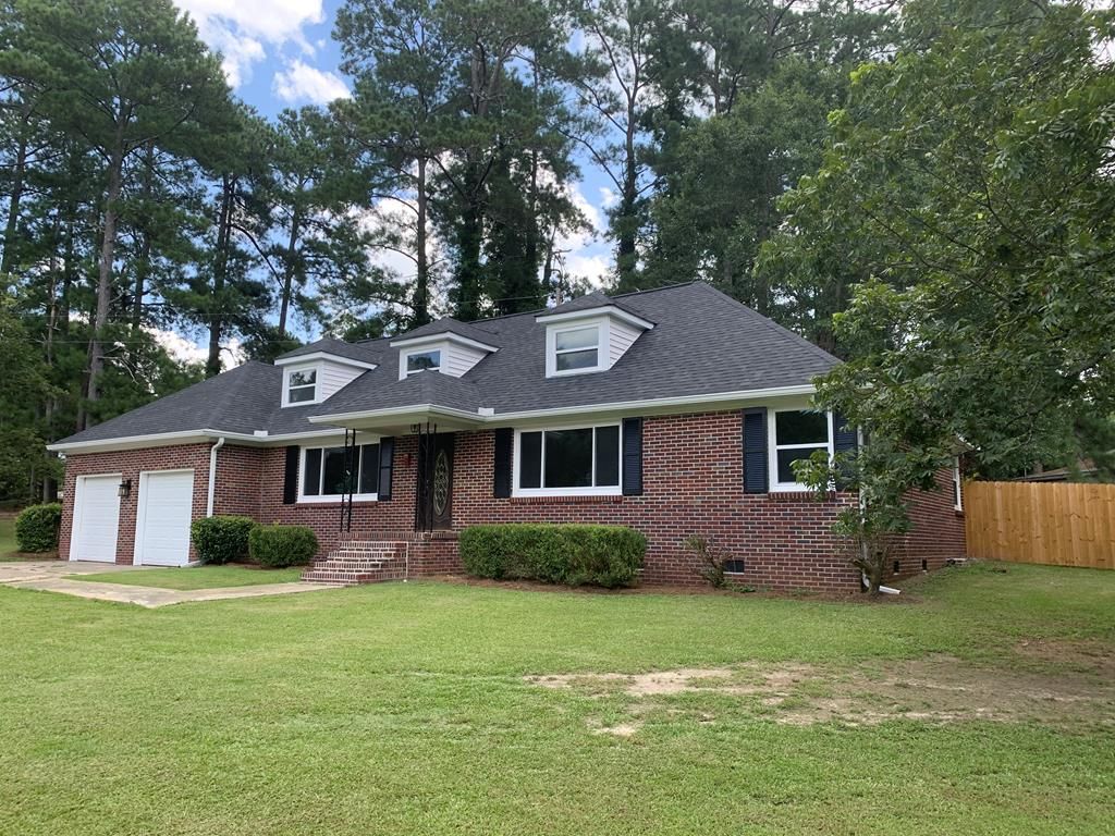 538 Addison St, Edgefield, SC 29824 4 Bed, 3 Bath SingleFamily Home MLS 119539 20 Photos