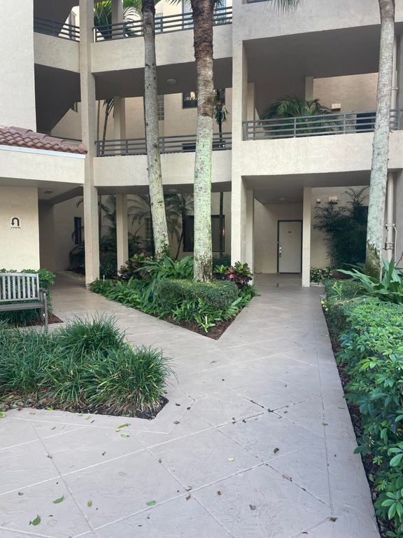 7546 La Paz Blvd 106, Boca Raton, FL 33433 MLS RX10943988 Trulia