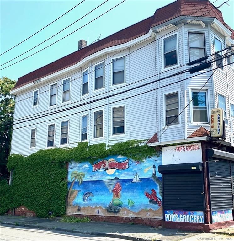160-162 Main St, Bridgeport, CT 06604